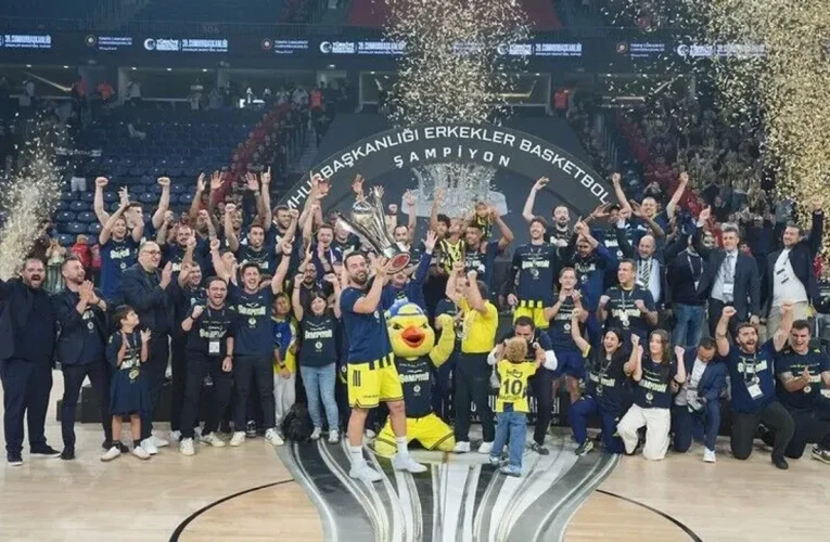 Fenerbahçe Tarfin, Erkekler Cumhurbaşkanlığı Kupası’nı Kazandı