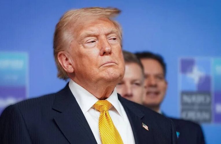 Trump, Yapay Zeka Terimini “Süper Zeka” Olarak Değiştirdi
