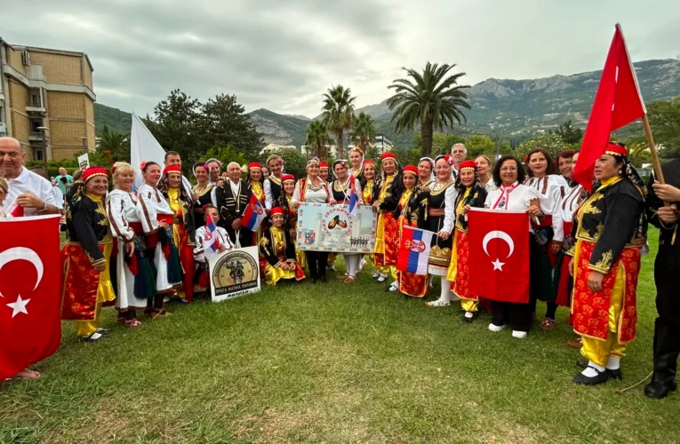 Uluslararası Adriyatik Folklor Festivali’nde AdaDans rüzgârı